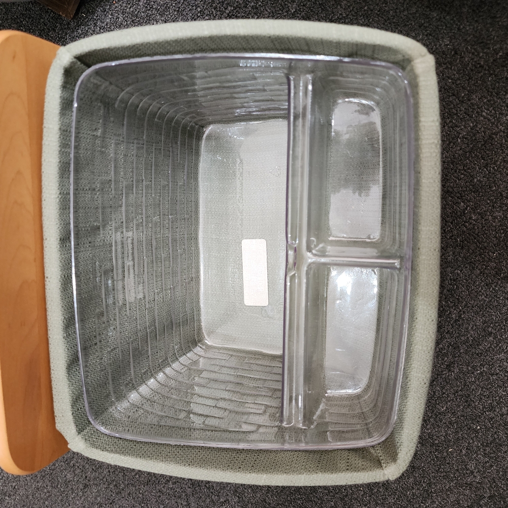 2001 Longaberger Card Keeper